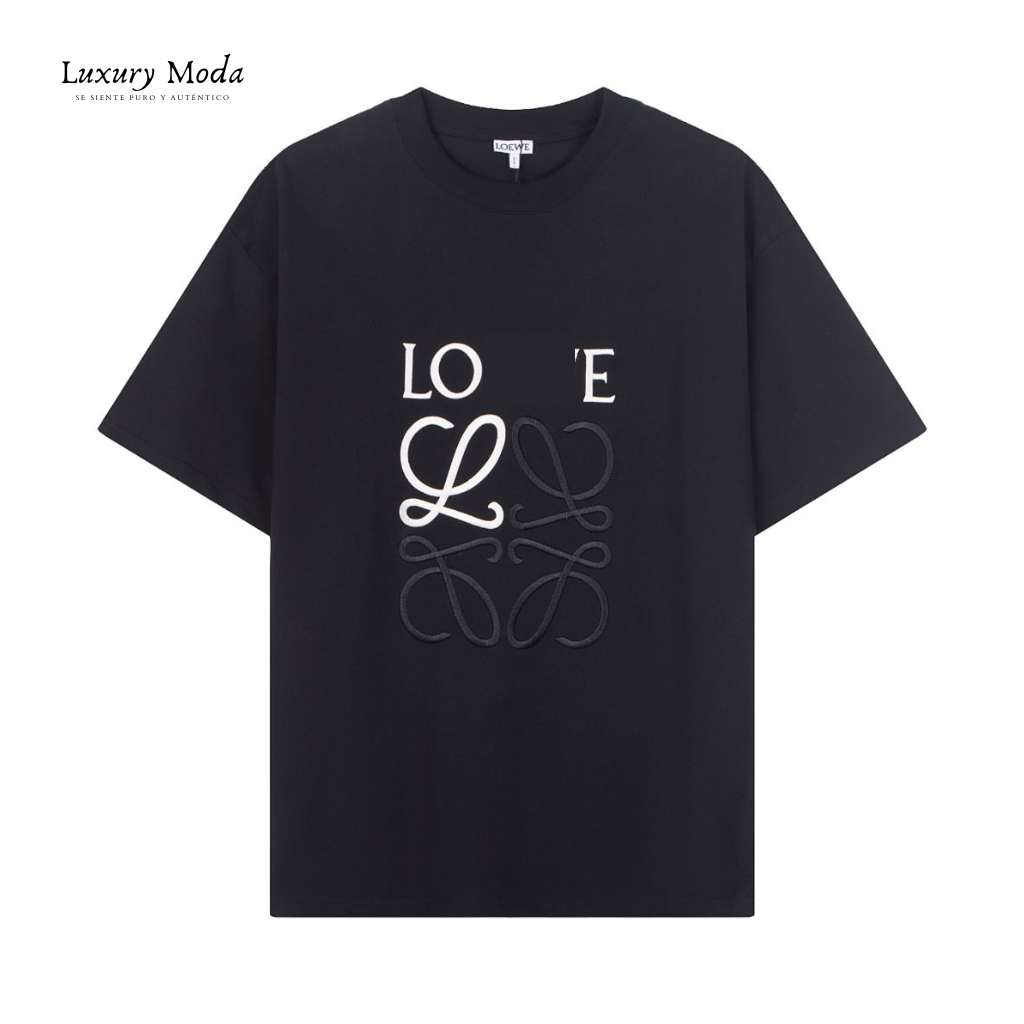 Camiseta negra love